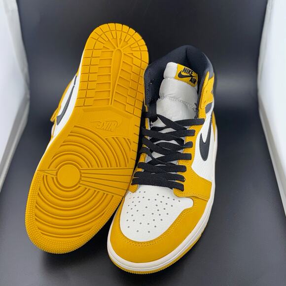 Jordan 1 Retro High OG Yellow Ochre SIZE9.5